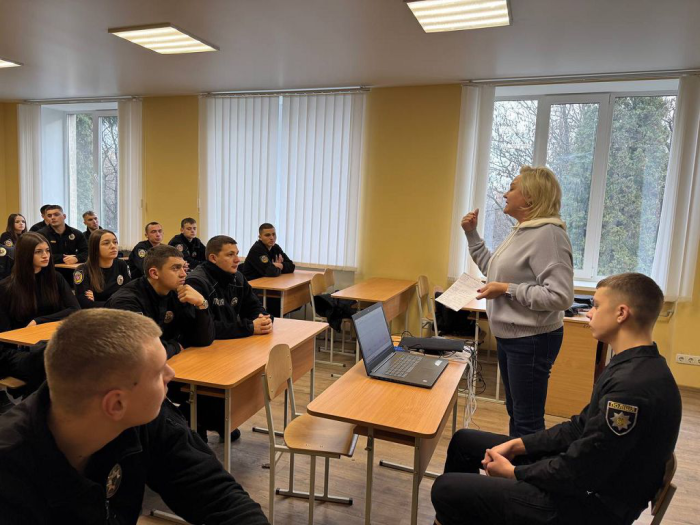 Курсантів ознайомили із практикою застосування поліграфа