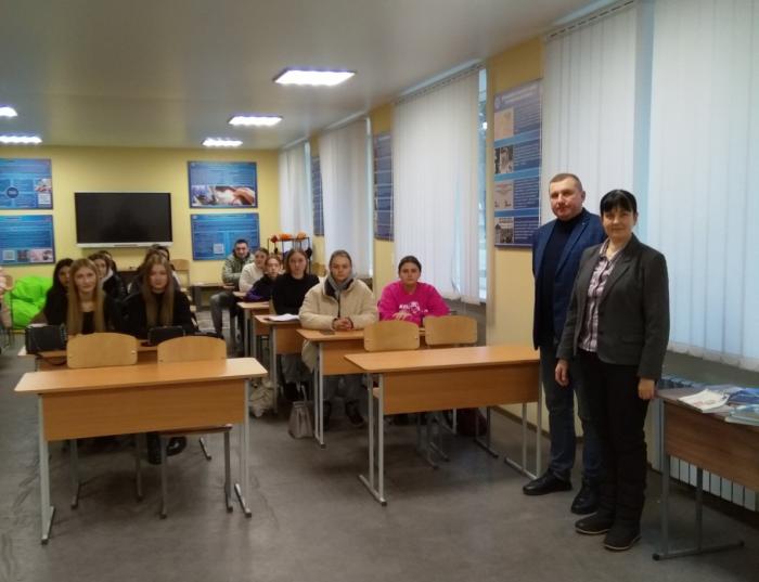 Бінарне заняття з трудового права