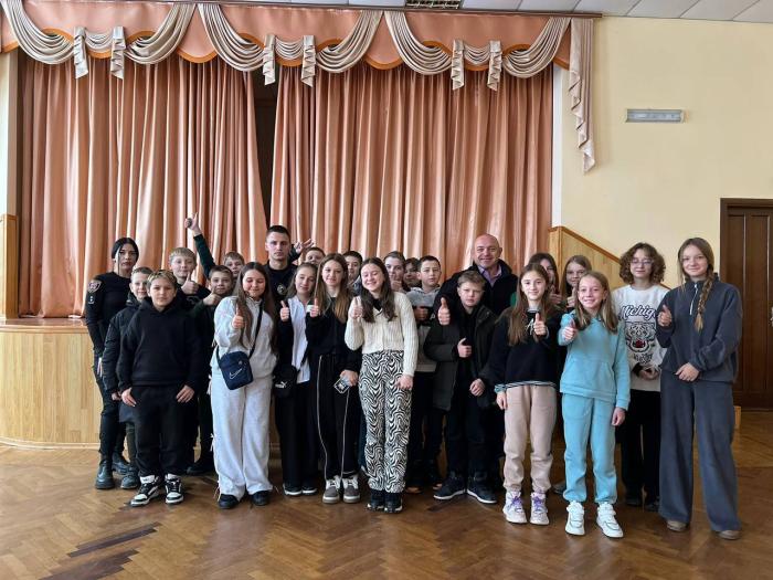 Бесіди, присвячені акції «16 днів проти насильства»