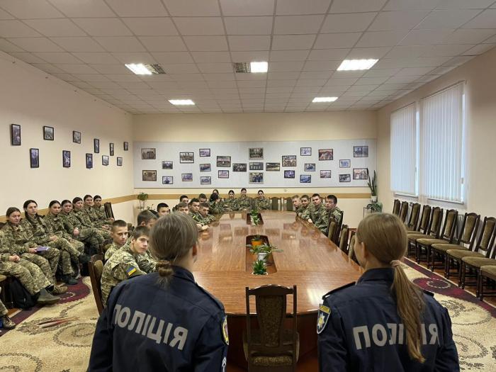 Meeting with students of Tulchyn Lyceum with enhanced military-physical training of the Air Force