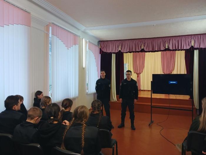 Курсанти ННІ №4 провели зустрічі з випускниками 11-х класів