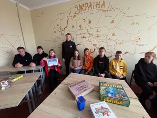 Курсанти ННІ №4 провели профорієнтаційні зустрічі зі старшокласниками