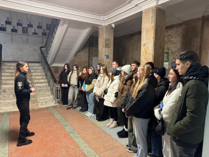 Студенти ознайомились із системою «Custody records»