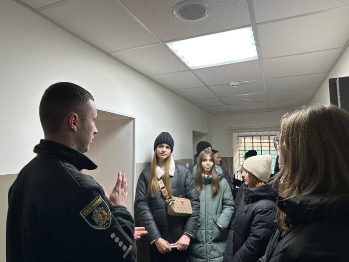 Студенти ознайомилися з роботою ізолятора тимчасового тримання