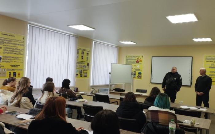 Правоохоронна політика держави – тема бінарного заняття