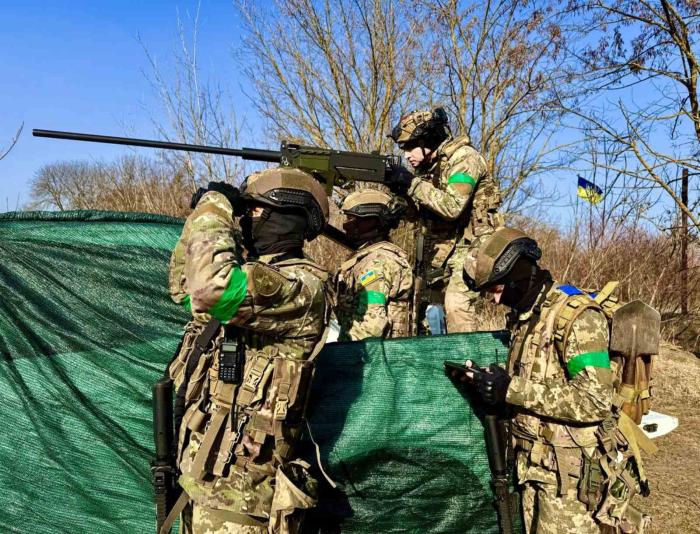 Інженерна підготовка поліцейських для виконання службово-бойових завдань – тема бінарного заняття