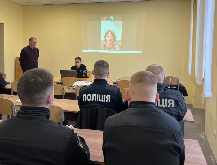 Binary lesson on cybersecurity