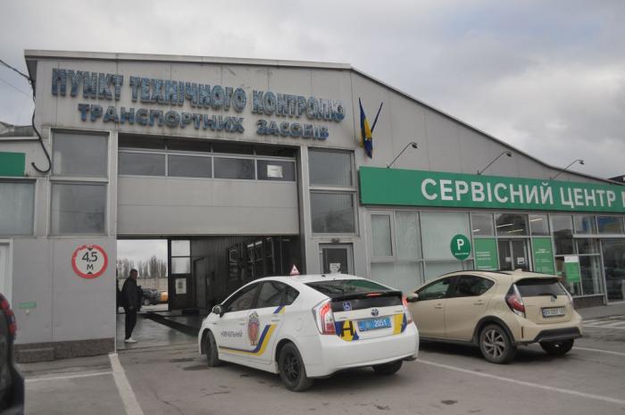 Безпека слухачів безбар’єрної автошколи ХНУВС