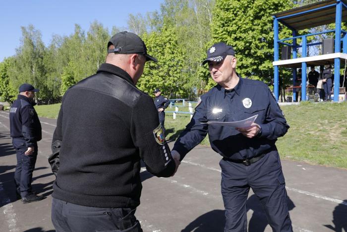 У ХНУВС відбувся випуск поліцейських офіцерів громад
