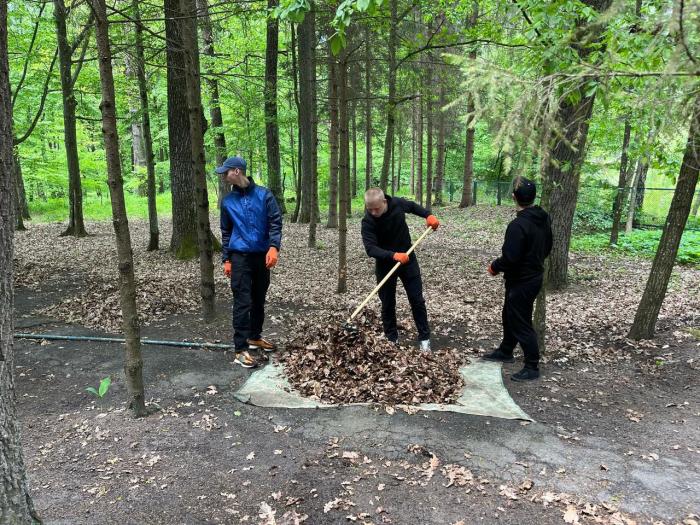 Волонтерська акція на підтримку дитячого центру