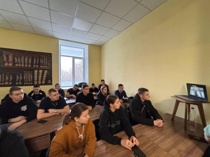 Кураторська година