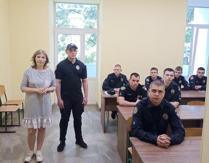 Історія держави і права як наука і навчальна дисципліна – тема бінарного заняття