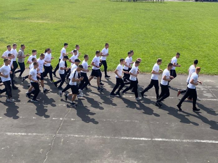 Майбутні правоохоронці зміцнюють фізичну підготовку