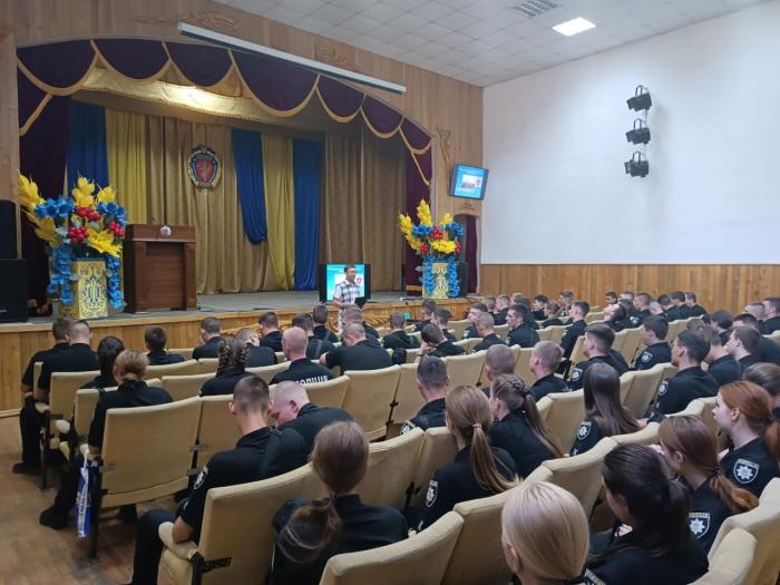 Під прапором ООН і України: досвід миротворців-поліцейських