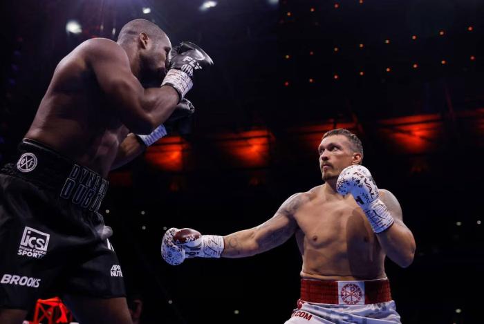 Олександр УСИК – втретє абсолютний чемпіон світу з боксу!