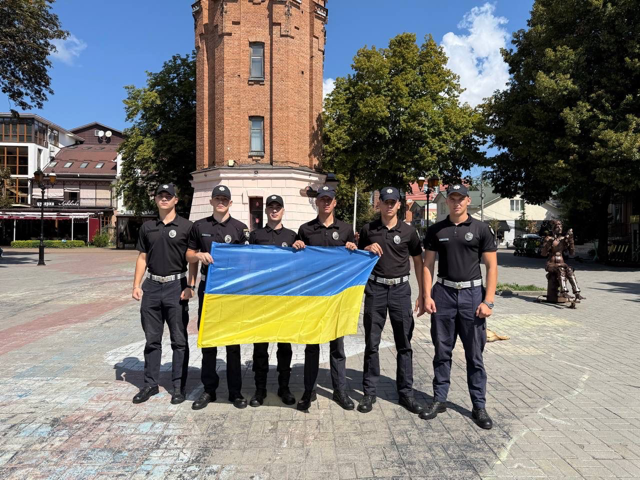 Курсанти долучилися до мирної акції з нагоди Дня Державного Прапора України