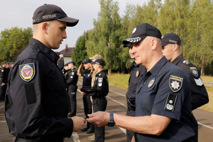 У День знань першокурсники отримали курсантські погони 