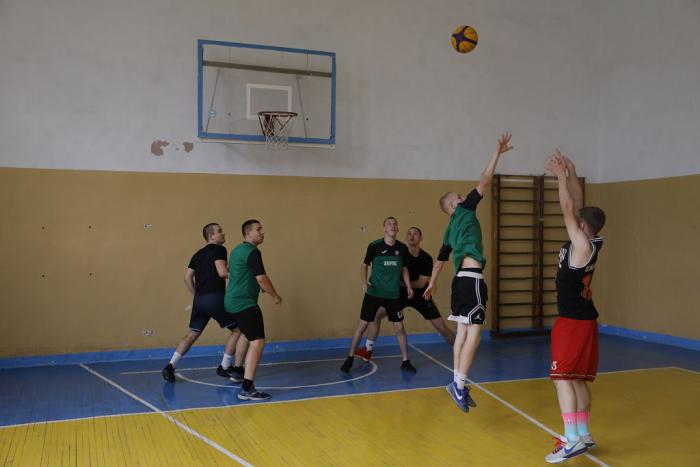 У ХНУВС відбулися спортивні змагання