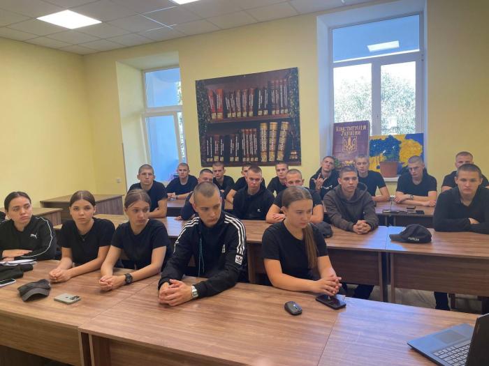 Кураторська година