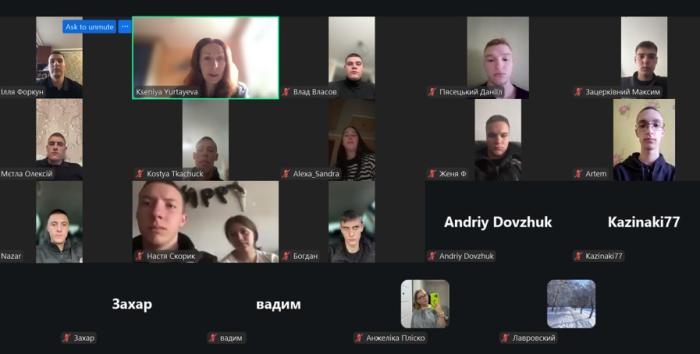 Кураторська година: про події минулого і сьогодення