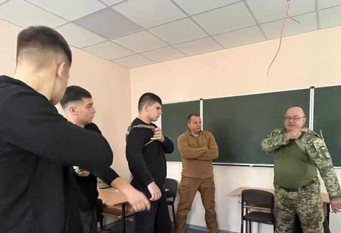 Відпрацювання навичок тактичної медицини