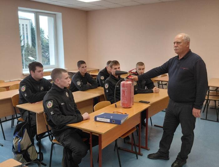 Заняття з протипожежної підготовки