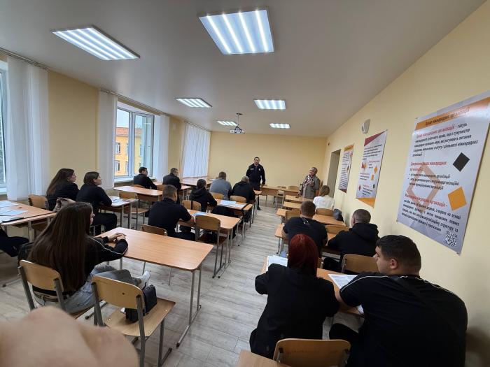 Тактичні особливості проведення допиту – тема бінарного заняття