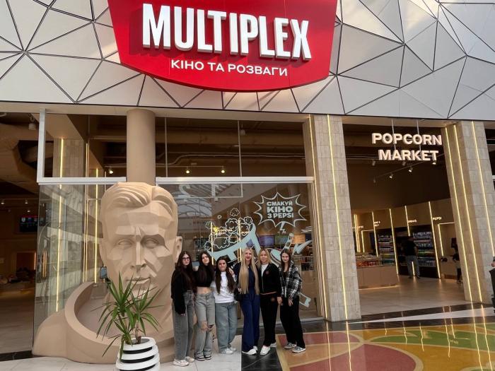 Перегляд документального фільму «Антрактида»