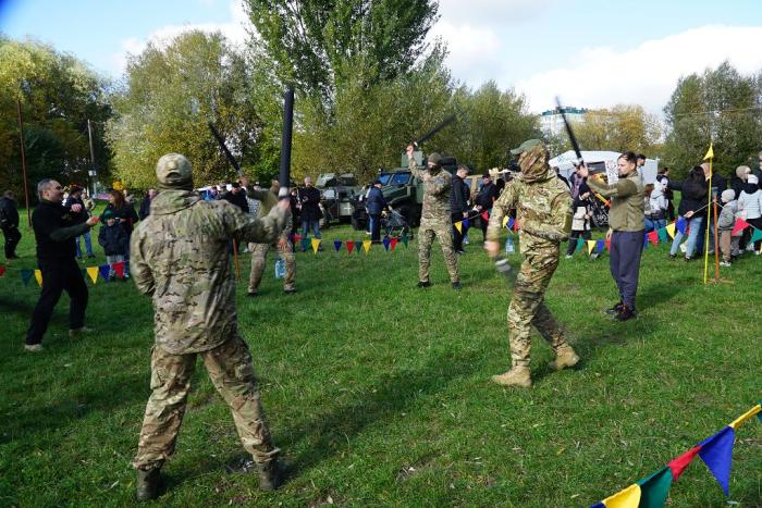 Першокурсники ХНУВС побували на благодійному фестивалі «Бугурт Січ»