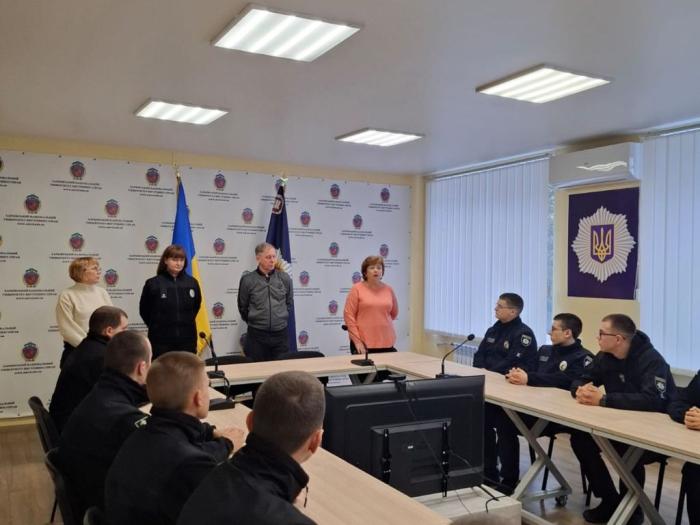 Обговорення наукових питань на засіданні гуртка