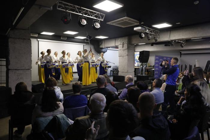 Patriotic drive from the university's creative teams