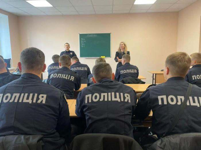 Курсанти підвищують обізнаність у сфері антикорупції