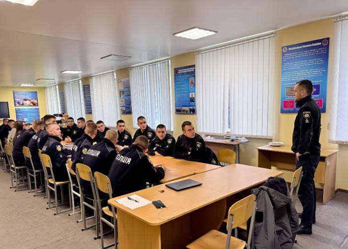 Бінарне заняття з адміністративного права