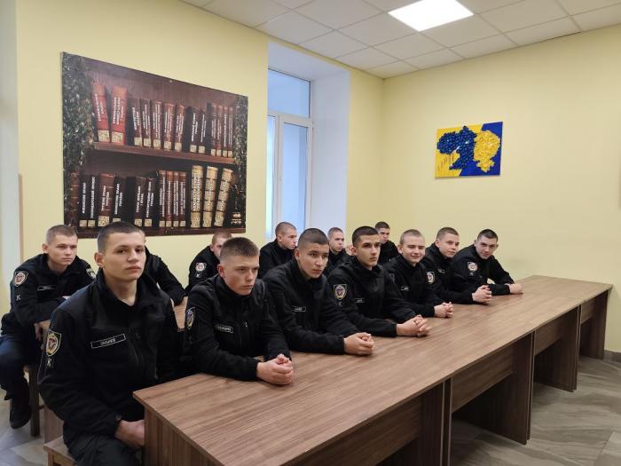 Кураторська година з питань законності та службової етики