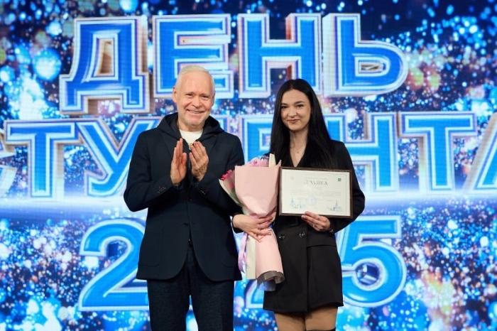 Студентська молодь ННІ №5 взяла участь у міському заході до Дня студента