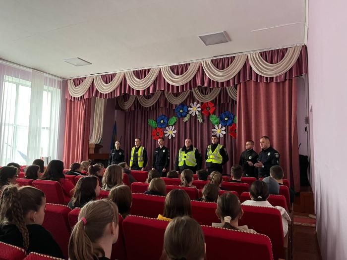 Вибір професії та дорожня безпека під час блекаутів