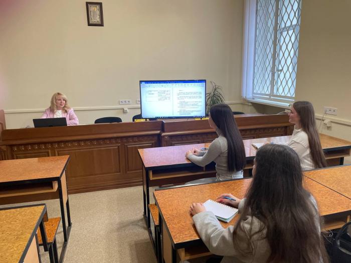 Студенти ННІ №5 опановують судову практику