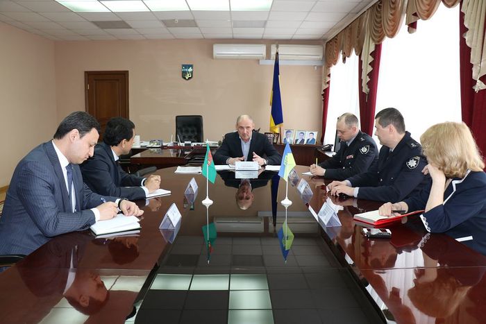 Співпраця з Туркменістаном