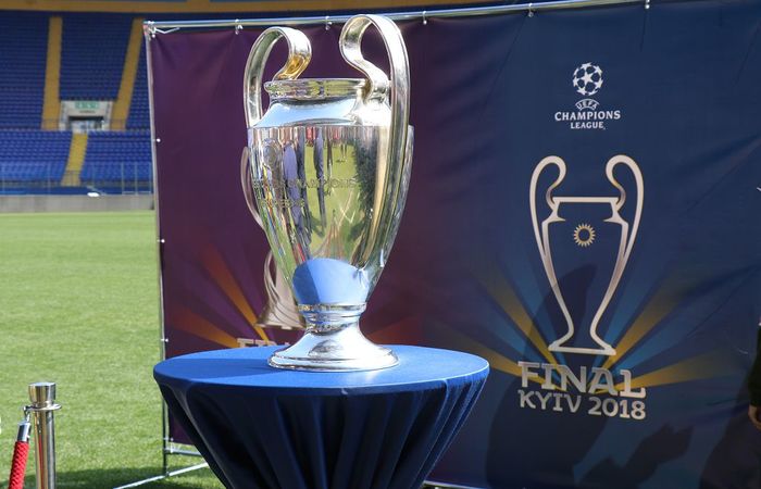 Представники університету взяли участь у заходах з нагоди презентації кубків Ліги чемпіонів УЄФА