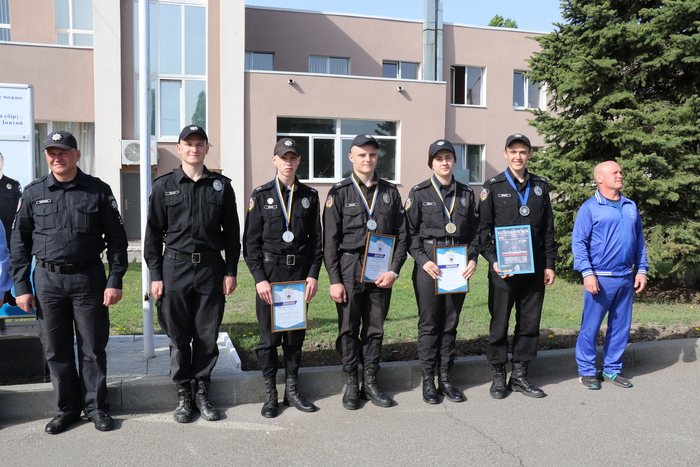 Ректор університету відзначив курсантів вишу