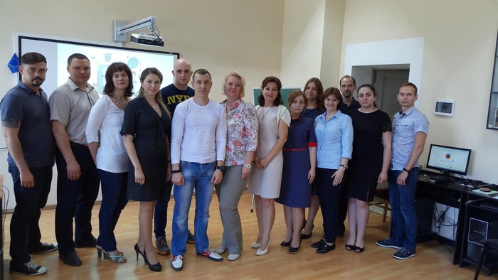 Начальник лабораторії Костянтин Бугайчук провів тренінги