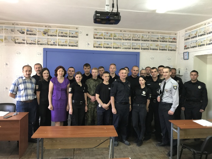 В «Академії поліції» проведено бінарне заняття щодо захисту прав та законних інтересів дітей