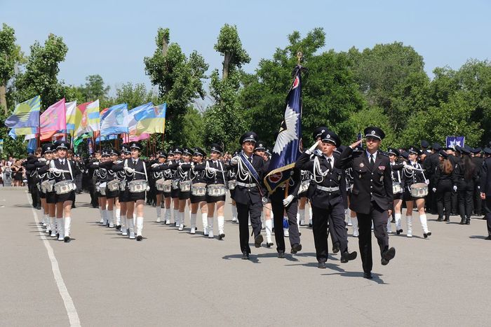 Випуск у ХНУВС (відео)