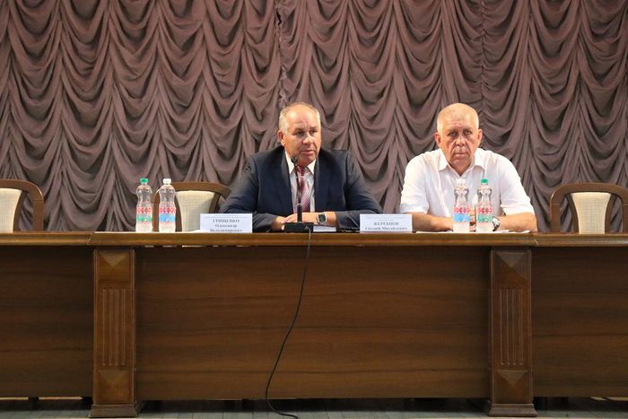 Проректор університету провів зустріч зі слухачами Інституту післядипломної освіти ХНУВС