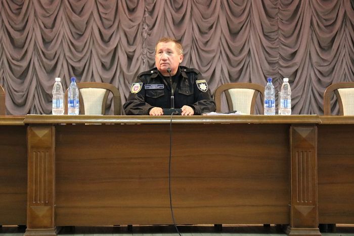 Проректор – начальник табірного збору Анатолій Клочко провів зустріч з першокурсниками