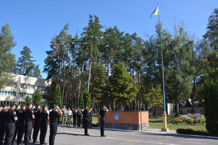 У «Академії поліції» відбулися урочистості з нагоди державних свят