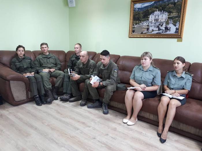 У ХНУВС розпочались заняття для груп діалогу