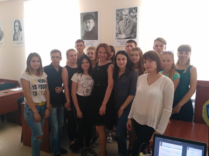 До дня народження Василя Сухомлинського 