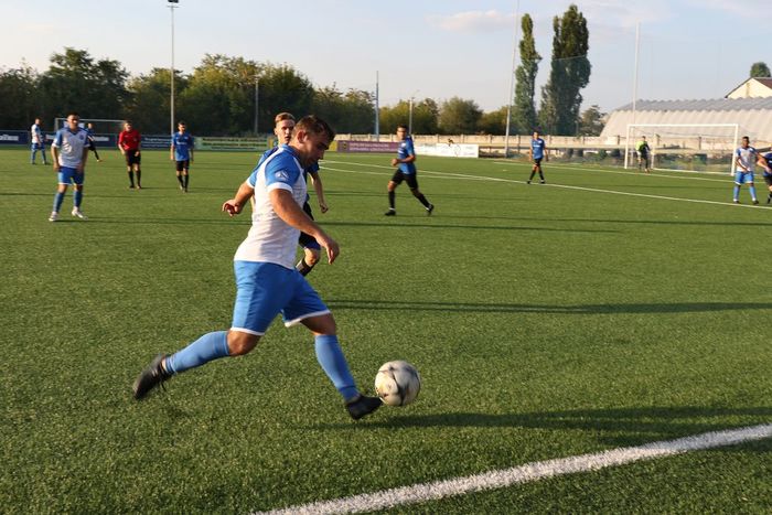 Кубок України серед аматорських команд. 4:1 на користь «Універ-Динамо»