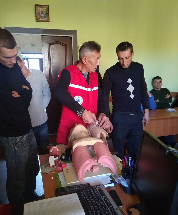 Зі слухачами «Академії поліції» проведено заняття з домедичної допомоги